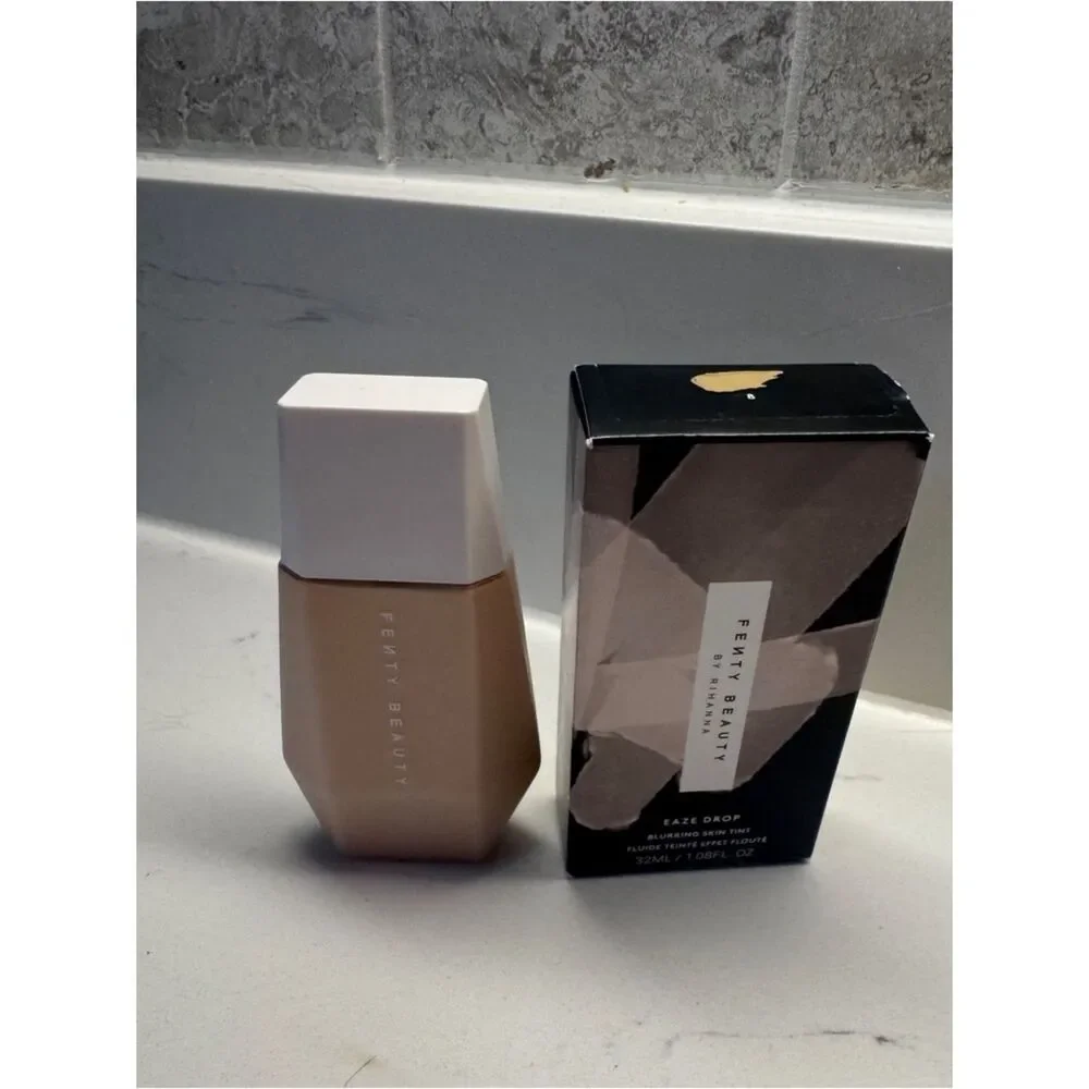 Fenty Beauty Eaze Drop Blur Serum Tint - Shade 8